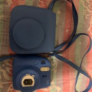 Fujifilm Instax Mini 9 - Cobalt Blue with case